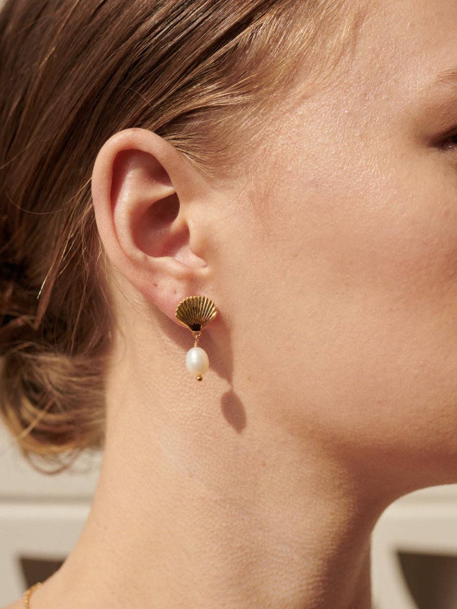 Clamshell Pearl 18K Gold Plated Earrings - Land to Coast