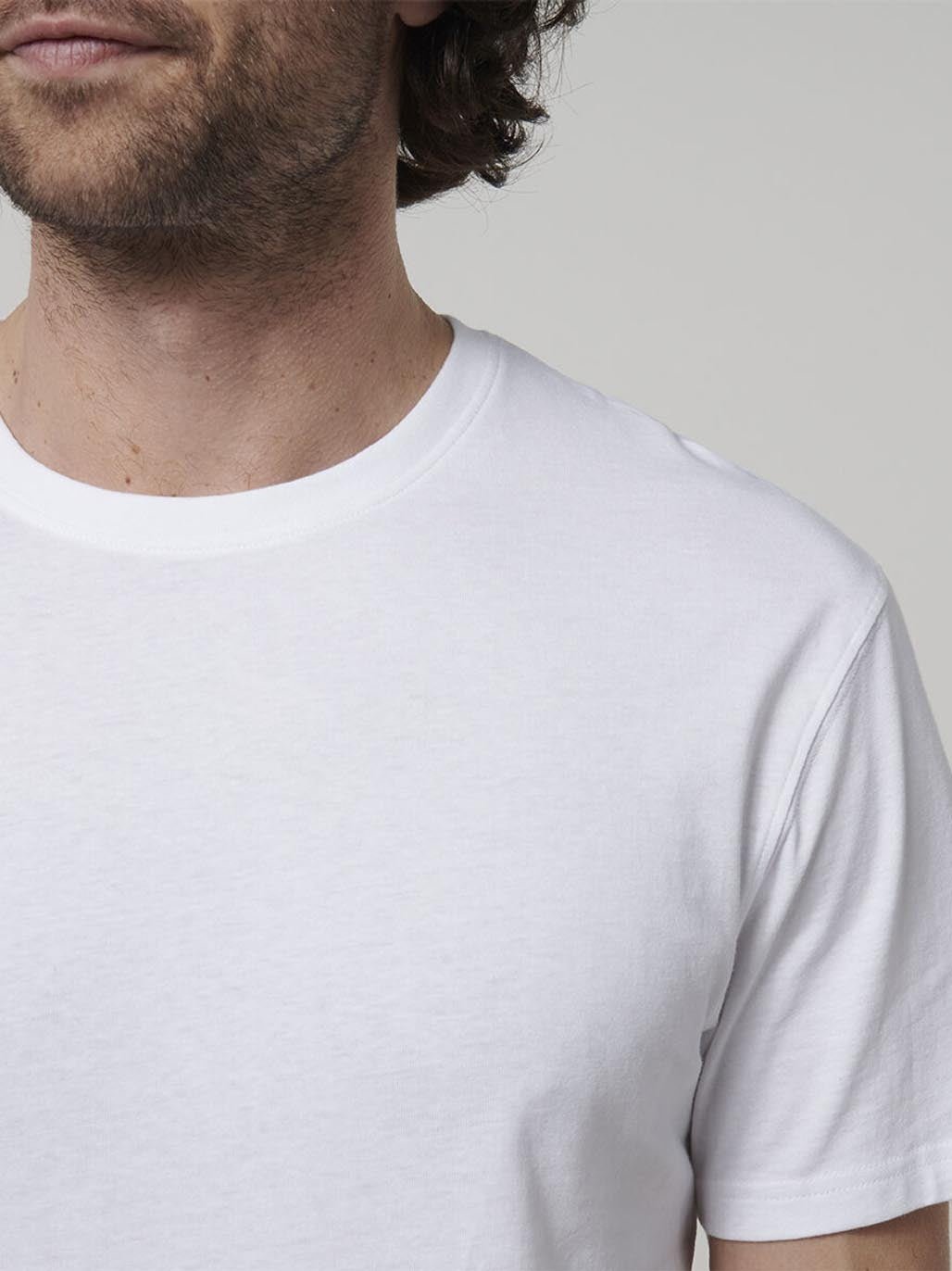 Core short sleeve tee White Y19251 - Land to Coast