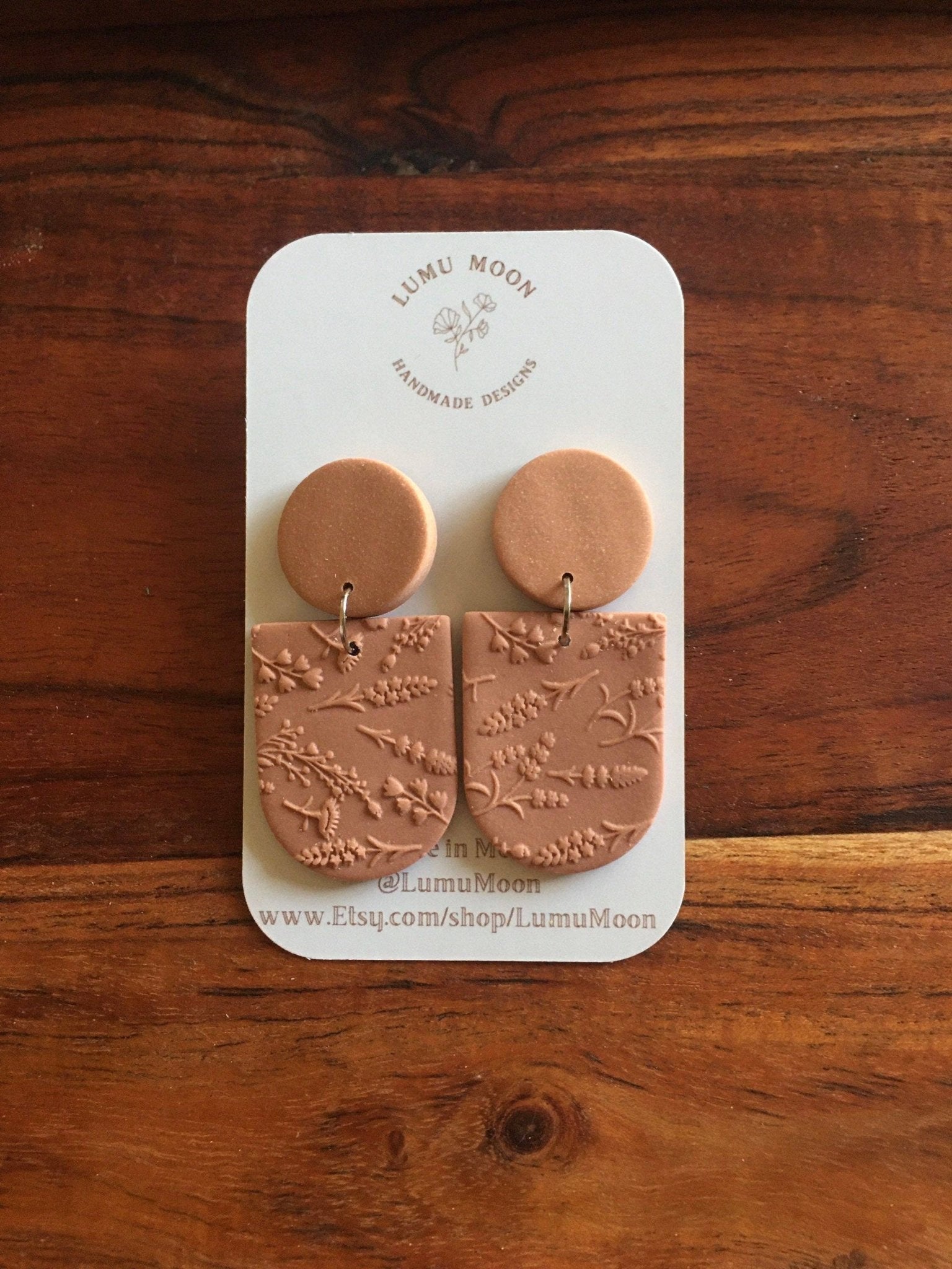 Olivia Wildflower Closed Arch earrings - Land to Coast