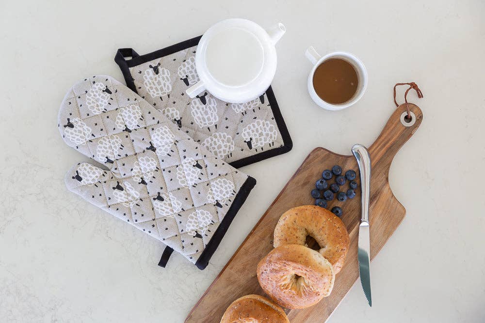 Oven Glove & Pot Holder Set - Grey Sheep - Land to Coast
