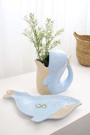 Plate Whale - Land to Coast